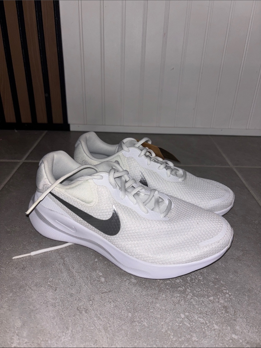 Nike Men's Revolution 7Sneaker, White Pure Platinum White  7.5